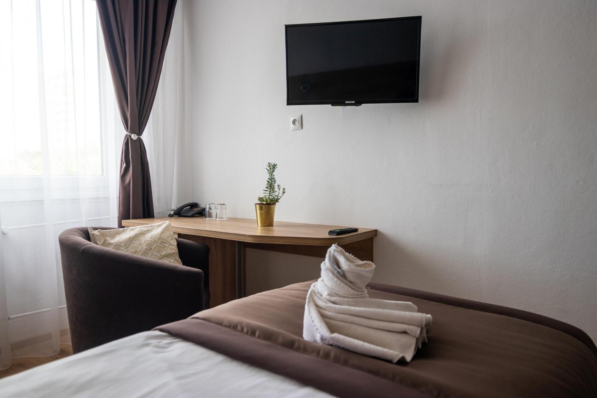 Garni Hotel Akadémia Kassa Kültér fotó