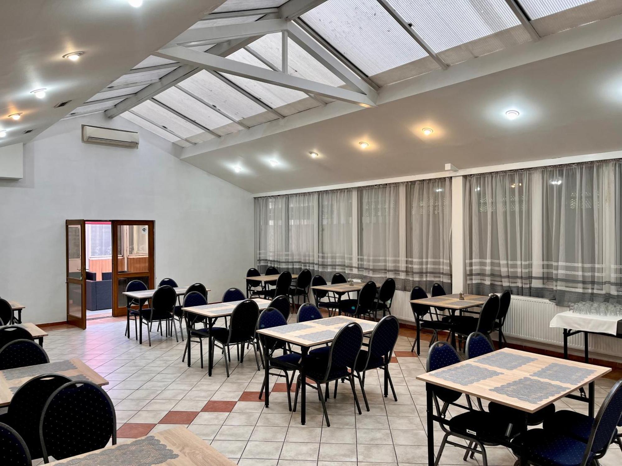 Garni Hotel Akadémia Kassa Kültér fotó